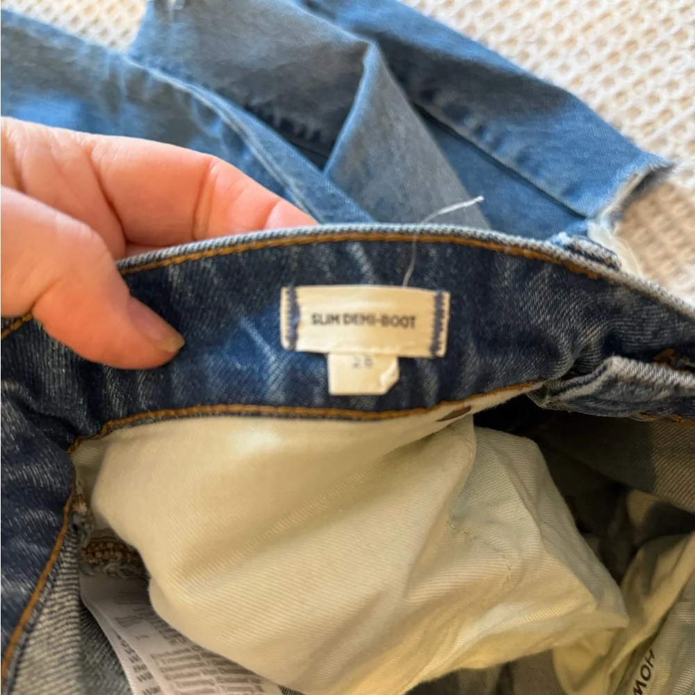 Madewell Slim Demi-Boot Jeans size 28 Raw Hem Distressed - Picture 6 of 16